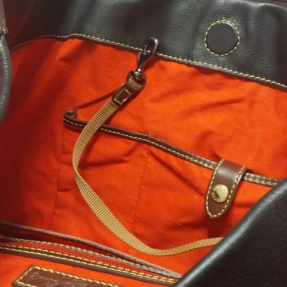 Dooney and Bourke Large Hobo - Picture 10 of 12